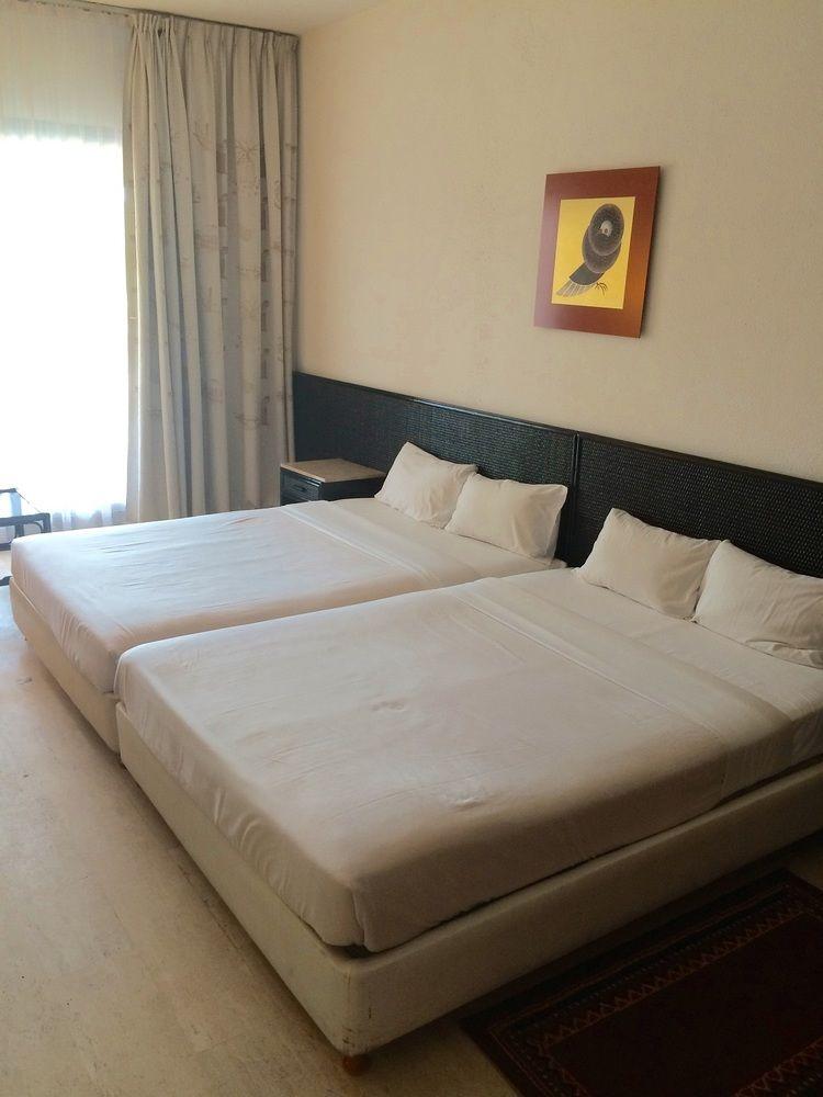 Benin Marina Hotel Cotonou Buitenkant foto